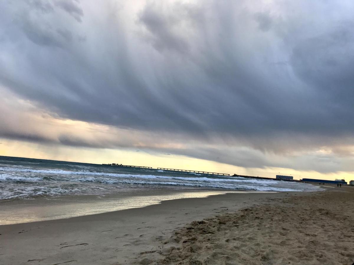 Flores Paradise Playa Sagunto المظهر الخارجي الصورة